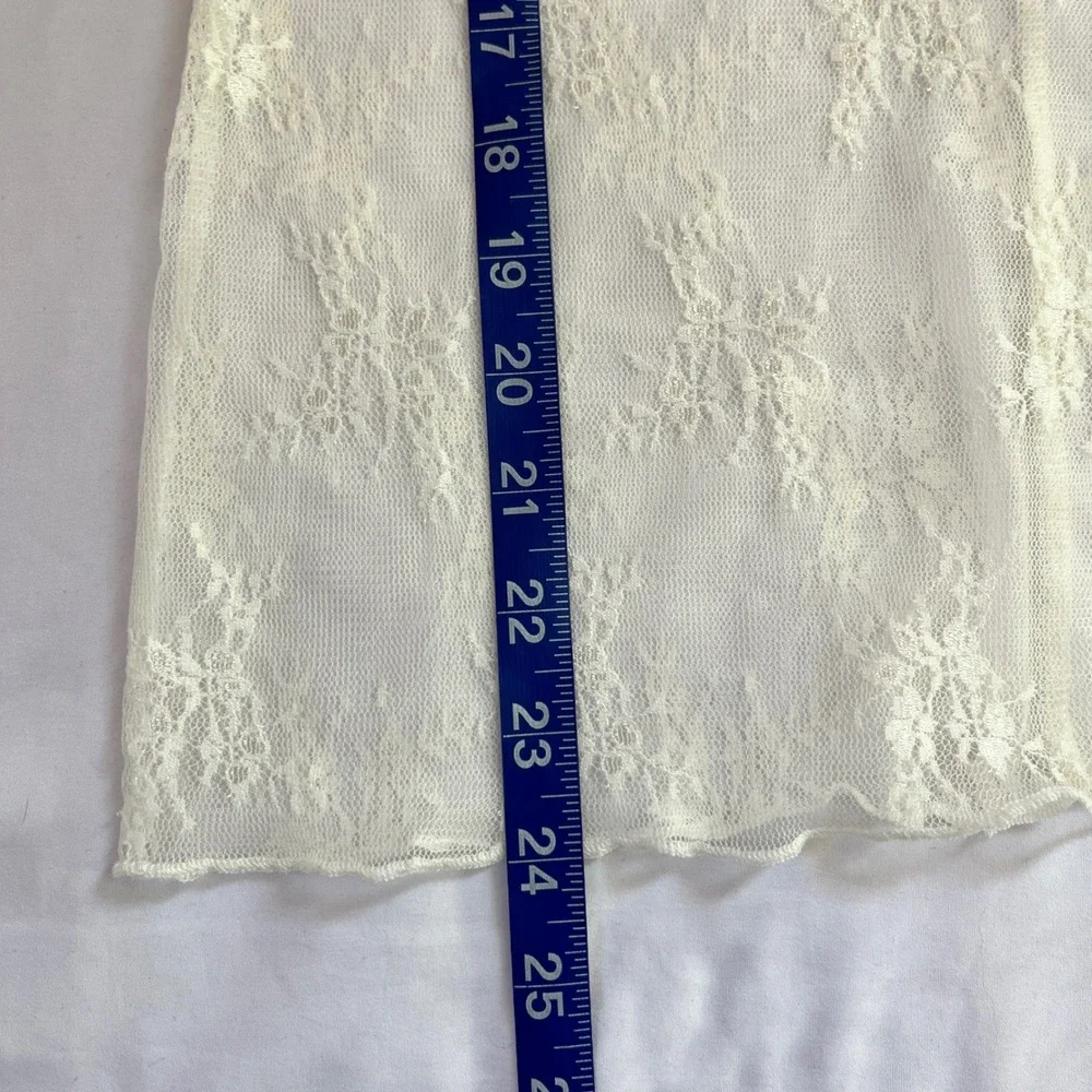 Women Cream Sheer Floral Lace Lux Layering Mock Neck Long Sleeve Top Size M